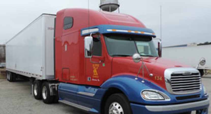 Four Reasons to Work for a Trucking Company in Kansas City, MO