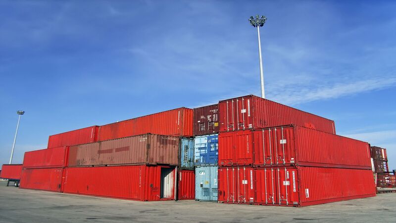 Maximizing Space with Affordable Storage Containers in Lynnwood, WA
